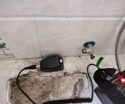 太平屋顶漏水维修公司分享下卫生间漏水的危害及解决方法